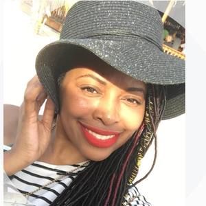 Meet your Posher, Tanya